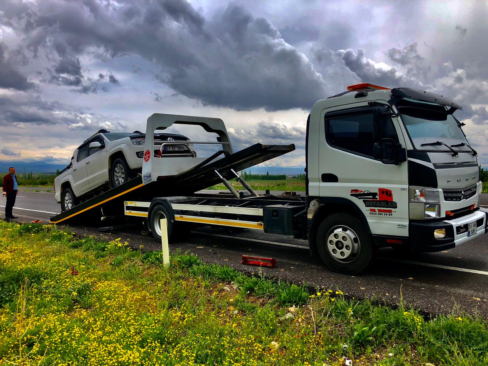   Lastik yol yardım